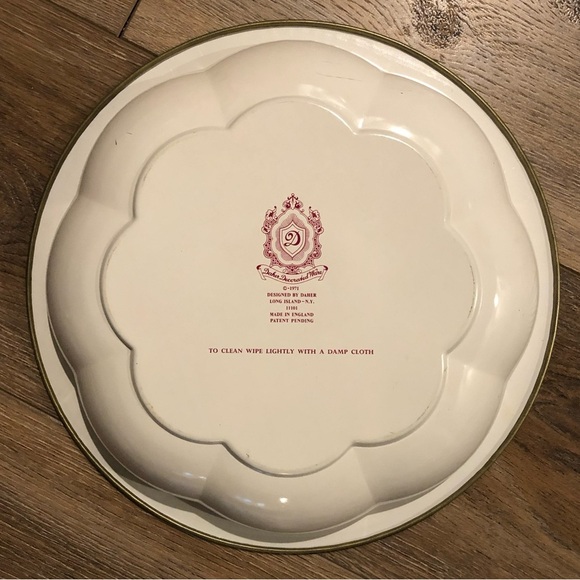 Daher Decorated Ware Metal Bowl - Green with Florals & Gold Accents - Picture 3 of 10